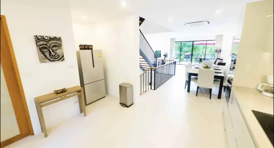 For rent 3 bedrooms townhouse in Ko Samui, Surat Thani