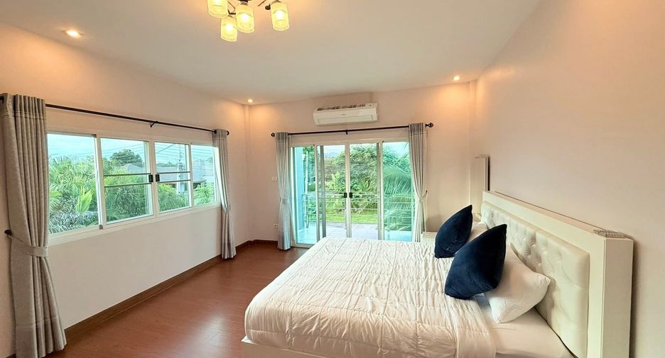 For rent 4 bedrooms house in San Sai, Chiang Mai