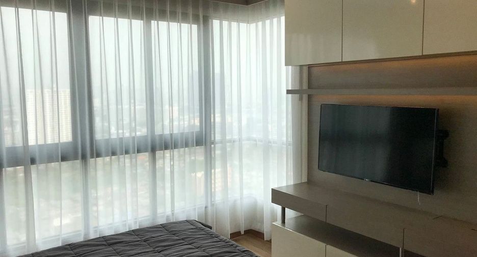 For sale 2 bedrooms condo in Bang Phlat, Bangkok