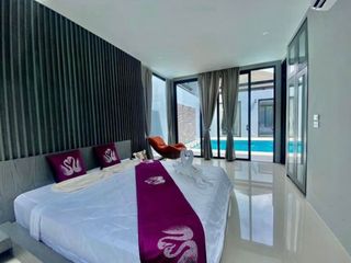 For rent 3 bedrooms villa in Mueang Phuket, Phuket