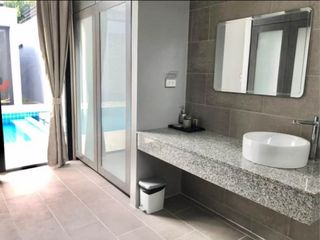 For rent 3 bedrooms villa in Mueang Phuket, Phuket