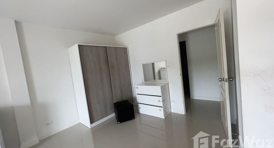 For sale 2 bedrooms townhouse in Doi Saket, Chiang Mai