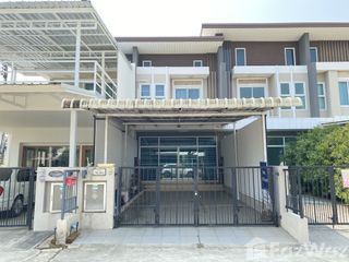 For sale 2 bedrooms townhouse in Doi Saket, Chiang Mai