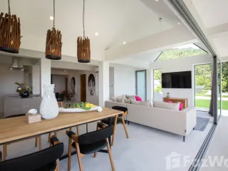 À vendre 8 chambres villa à Ko Samui, Surat Thani