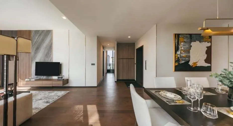 For sale 2 bedrooms condo in Watthana, Bangkok