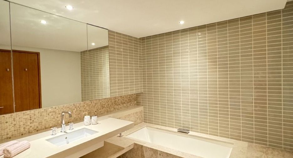For sale 2 bedrooms apartment in Ko Samui, Surat Thani