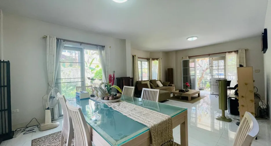 Haus zum Kauf mit 4 Zimmer in Hang Dong, Chiang Mai