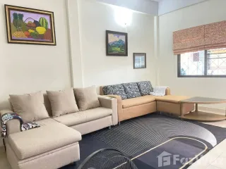出租 2 卧室 联排别墅 在 华欣, 班武里府