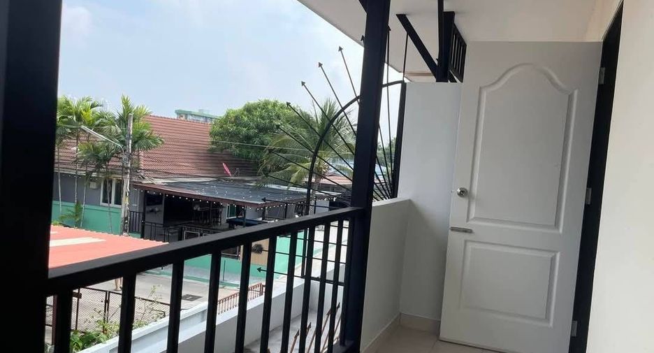 For rent 2 bedrooms townhouse in Hua Hin, Prachuap Khiri Khan