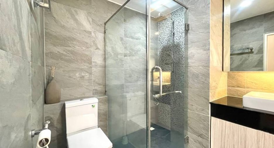Casa en venta de 7 habitaciones en Hang Dong, Chiang Mai