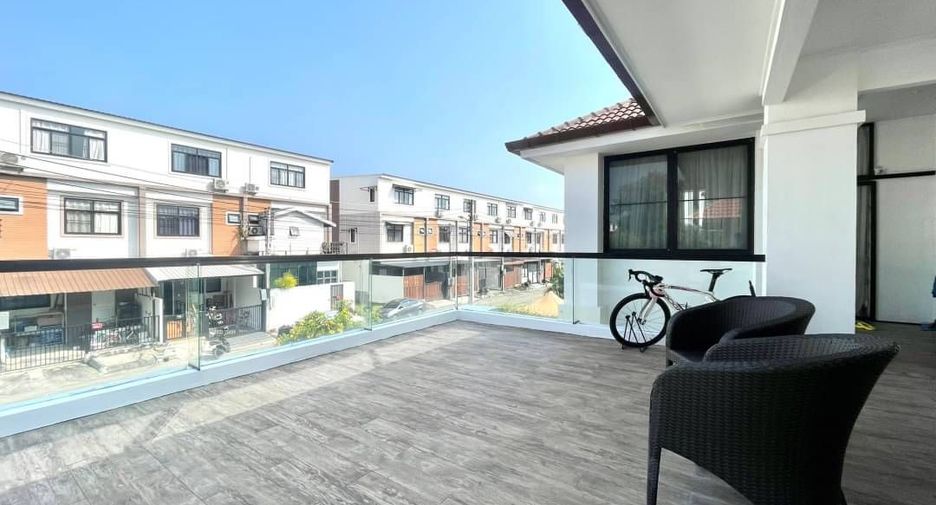 Casa en venta de 7 habitaciones en Hang Dong, Chiang Mai