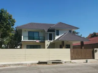 For Rent 3 Bedroom House In Mueang Chiang Mai