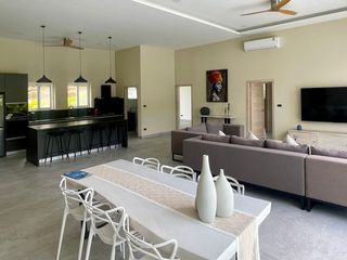 ขาย 4 ห้องนอน วิลล่า ใน เกาะสมุย, สุราษฎร์ธานี