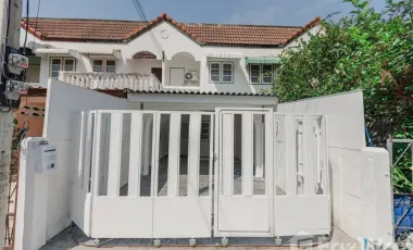 For rent 2 bedrooms townhouse in Hua Hin, Prachuap Khiri Khan