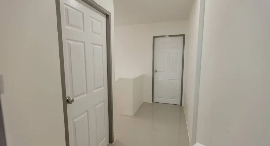 For rent 2 bedrooms townhouse in Hua Hin, Prachuap Khiri Khan