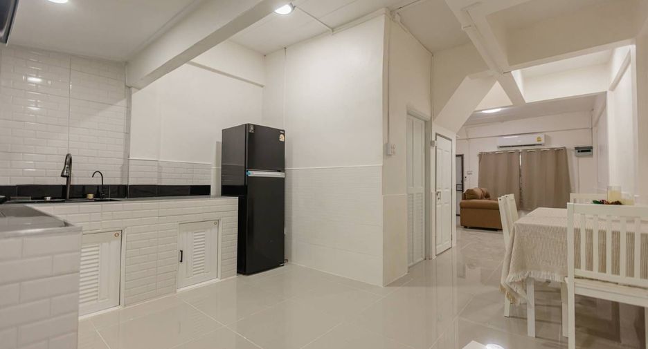 For rent 2 bedrooms townhouse in Hua Hin, Prachuap Khiri Khan