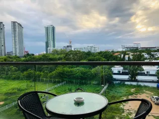For sale studio condo in Bang Lamung, Chonburi