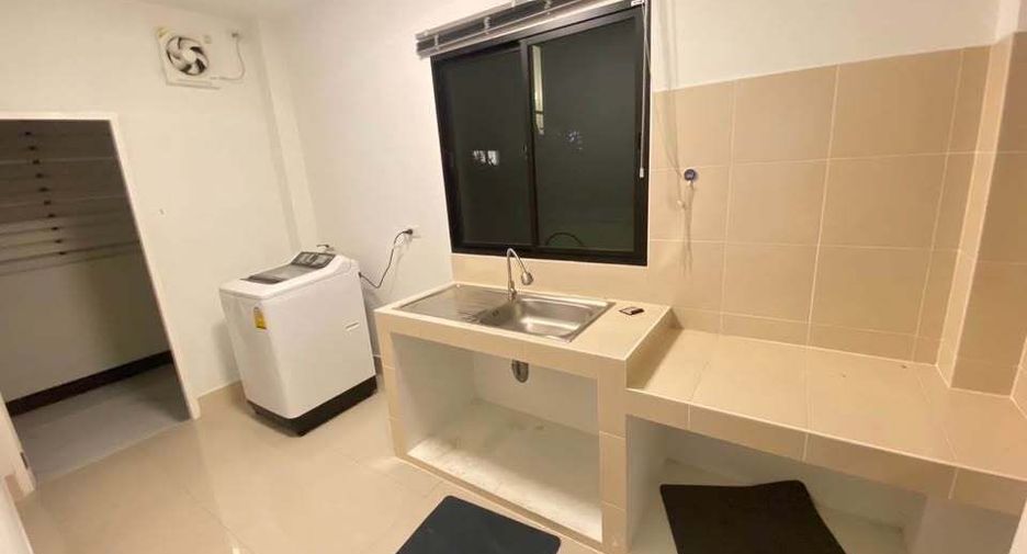 For rent 4 bedrooms house in Doi Saket, Chiang Mai
