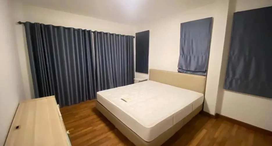 For rent 4 bedrooms house in Doi Saket, Chiang Mai