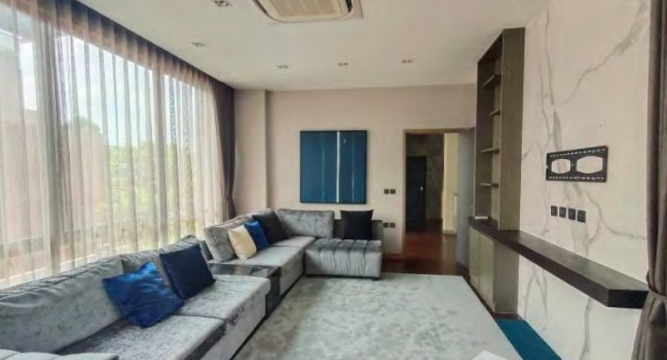 Casa en venta de 5 habitaciones en Lak Si, Bangkok