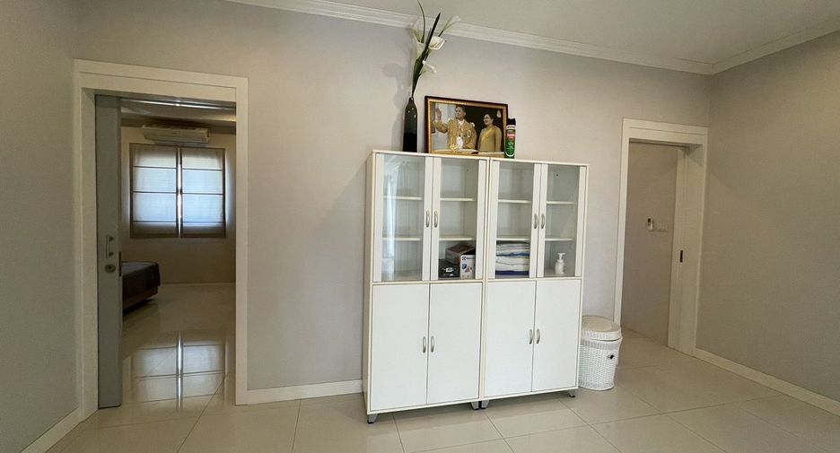 Villa en alquiler de 3 habitaciones en Cha Am, Phetchaburi
