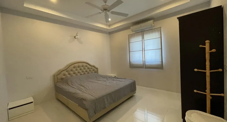 For rent 3 bedrooms villa in Cha Am, Phetchaburi