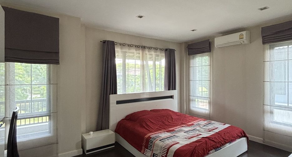 For sale and for rent 4 bedrooms house in San Sai, Chiang Mai