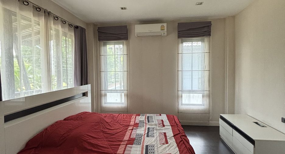For sale and for rent 4 bedrooms house in San Sai, Chiang Mai