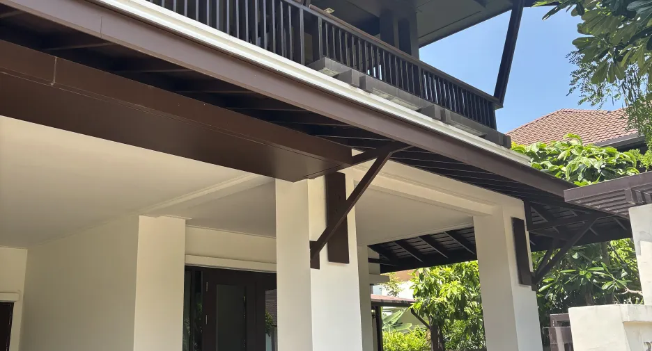 For sale and for rent 4 bedrooms house in San Sai, Chiang Mai