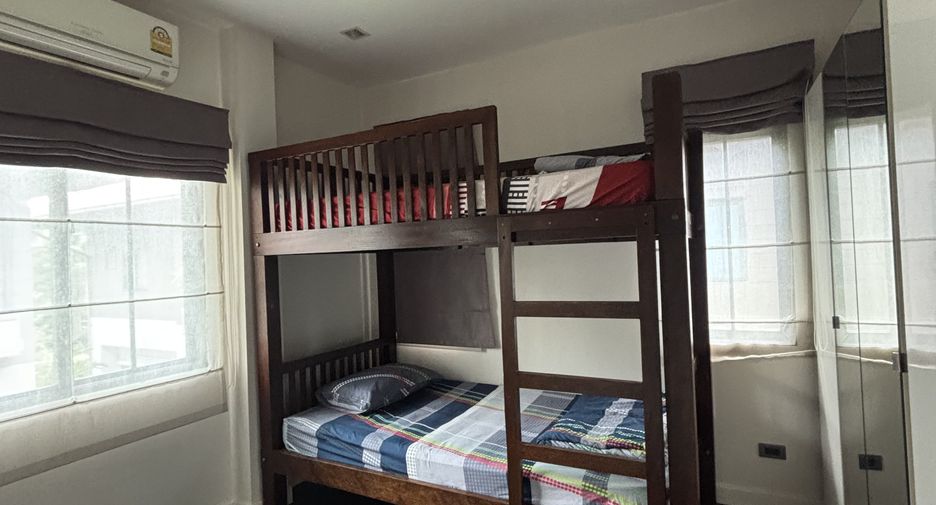 For sale and for rent 4 bedrooms house in San Sai, Chiang Mai