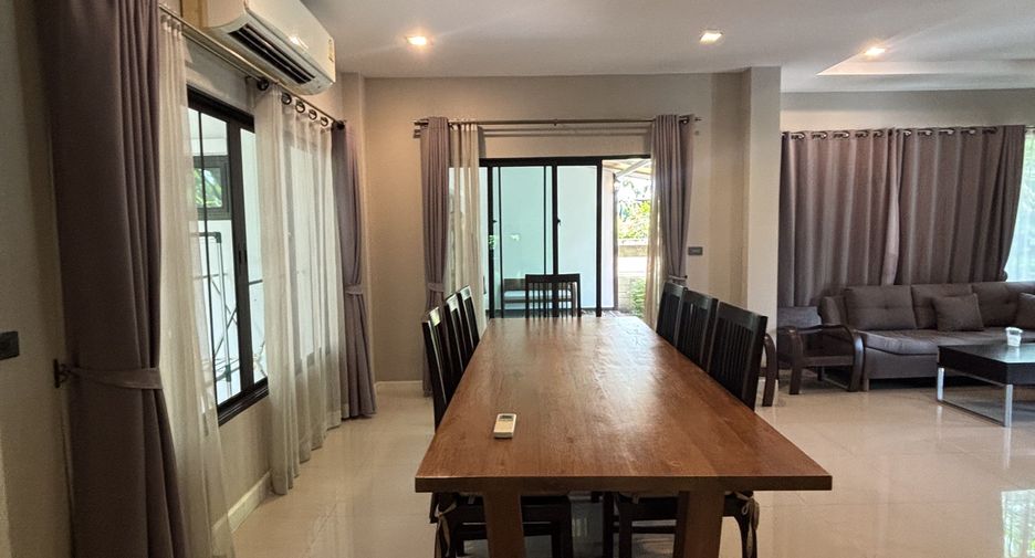 For sale and for rent 4 bedrooms house in San Sai, Chiang Mai