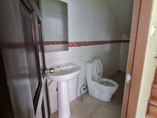 Продажа 3 спальни дом в Сарапхи, Чианг Маи