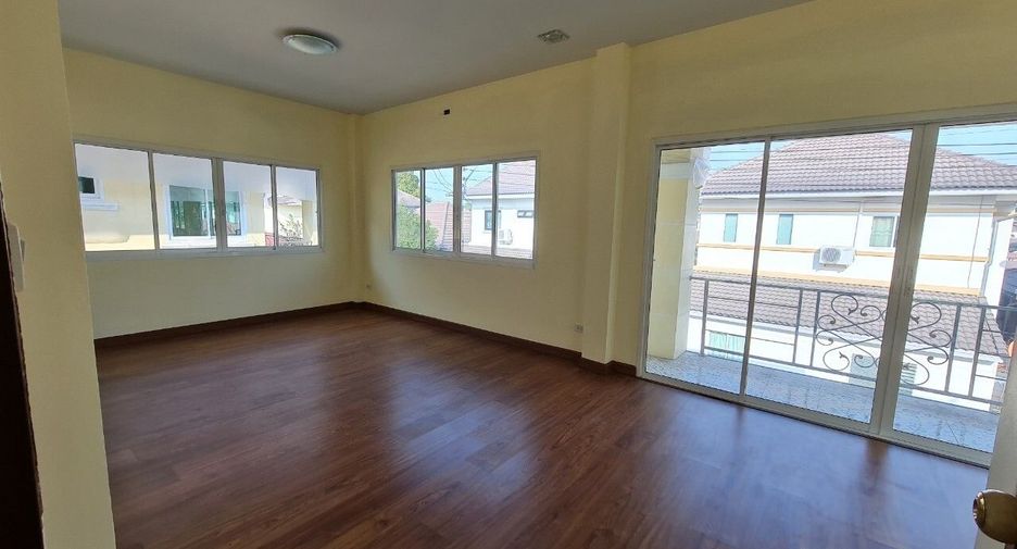 Casa en venta de 3 habitaciones en Saraphi, Chiang Mai