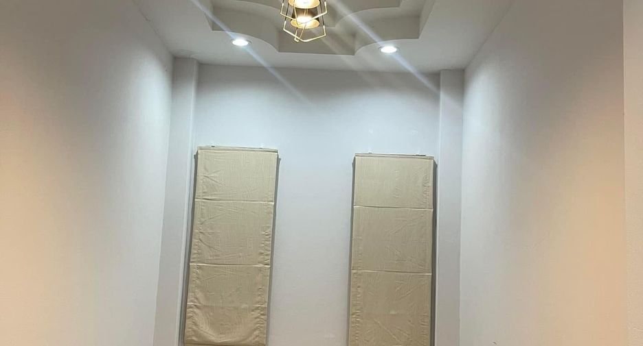 出租 3 卧室 独立屋 在 Hang Dong, Chiang Mai