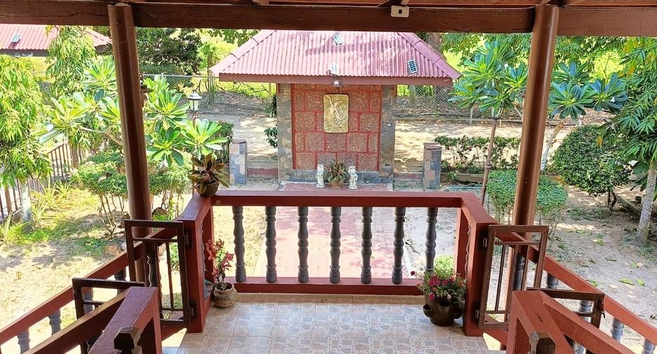 For rent 3 bedrooms house in Ko Samui, Surat Thani