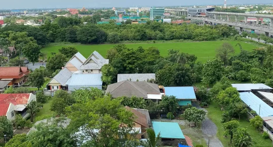 出售 和 出租 2 卧室 公寓 在 Min Buri, 曼谷