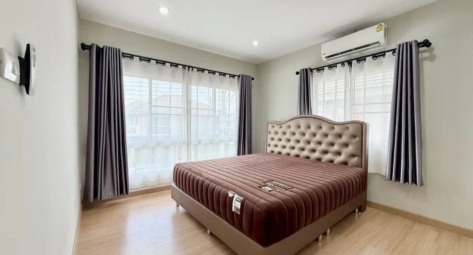 出售 3 卧室 独立屋 在 San Kamphaeng, Chiang Mai