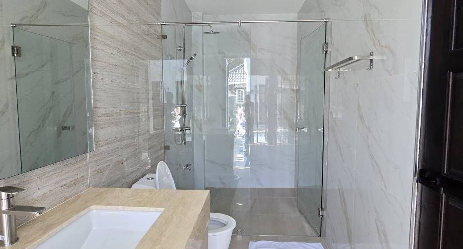 À vendre et à louer 3 chambres villa à Hang Dong, Chiang Mai