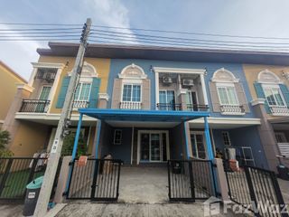 For sale そして for rent 4 ベッドルーム house in Bang Khae, Bangkok