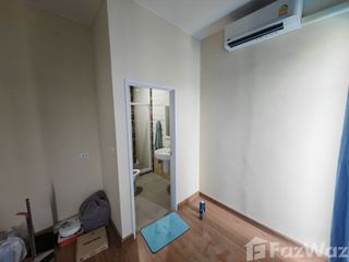 For sale そして for rent 4 ベッドルーム house in Bang Khae, Bangkok
