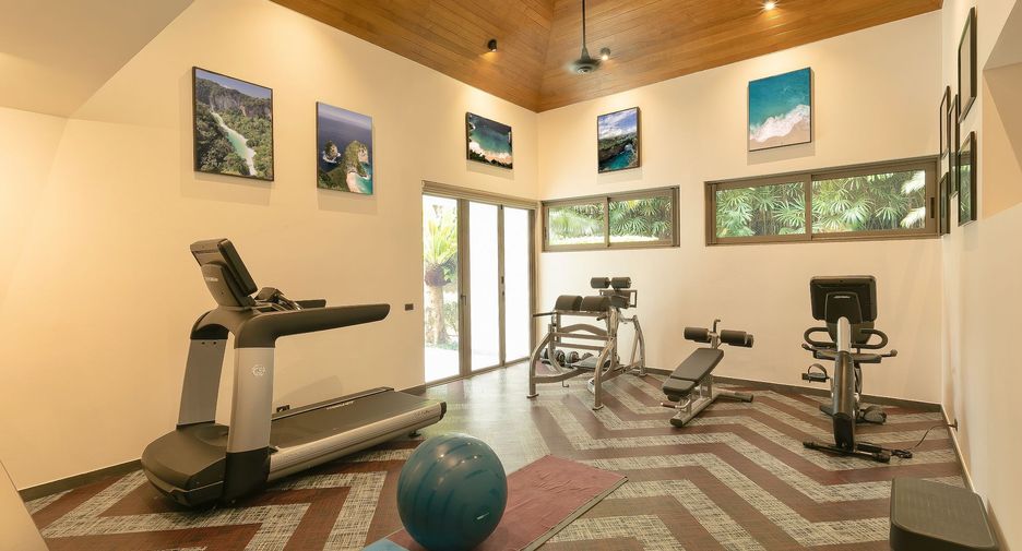 For sale 5 bedrooms house in Thalang, Phuket