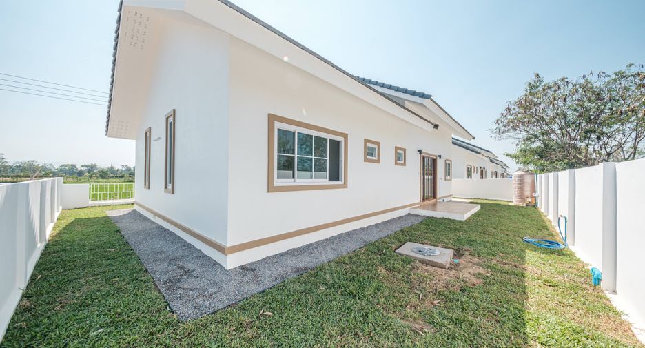 À vendre 3 chambres maison à San Kamphaeng, Chiang Mai