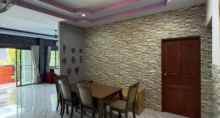 For sale 4 bedrooms villa in Ko Pha-ngan, Surat Thani