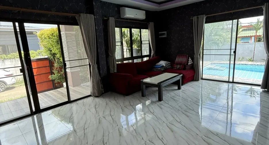For sale 4 bedrooms villa in Ko Pha-ngan, Surat Thani