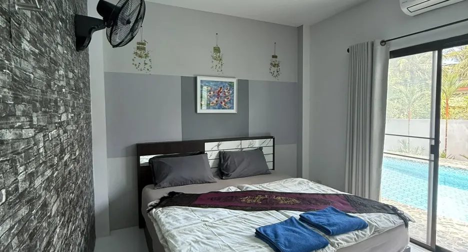 For sale 4 bedrooms villa in Ko Pha-ngan, Surat Thani