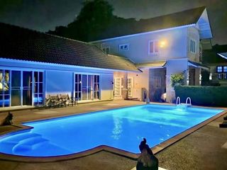 For sale 5 bedrooms house in Mueang Chiang Mai, Chiang Mai