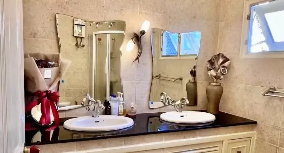 For sale 5 ベッドルーム house in Mueang Chiang Mai, Chiang Mai