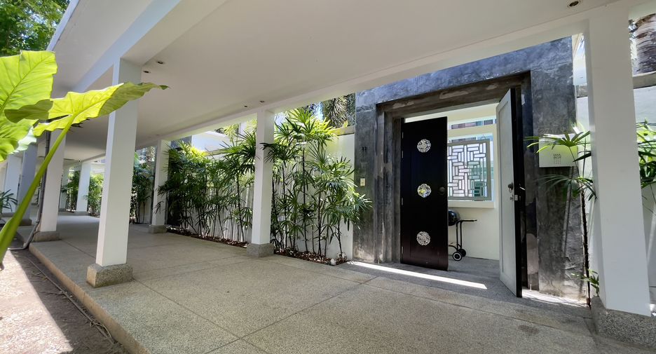 For rent 3 bedrooms villa in Thalang, Phuket