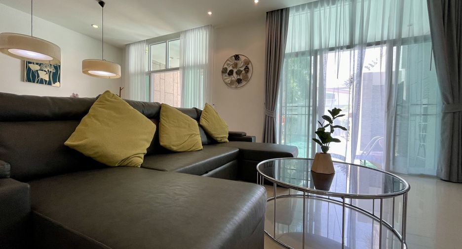 For rent 3 bedrooms villa in Thalang, Phuket