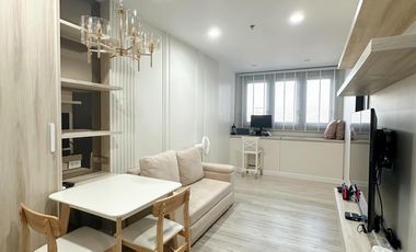 Condo en venta y en alquiler de 1 habitaciones en Huai Khwang, Bangkok